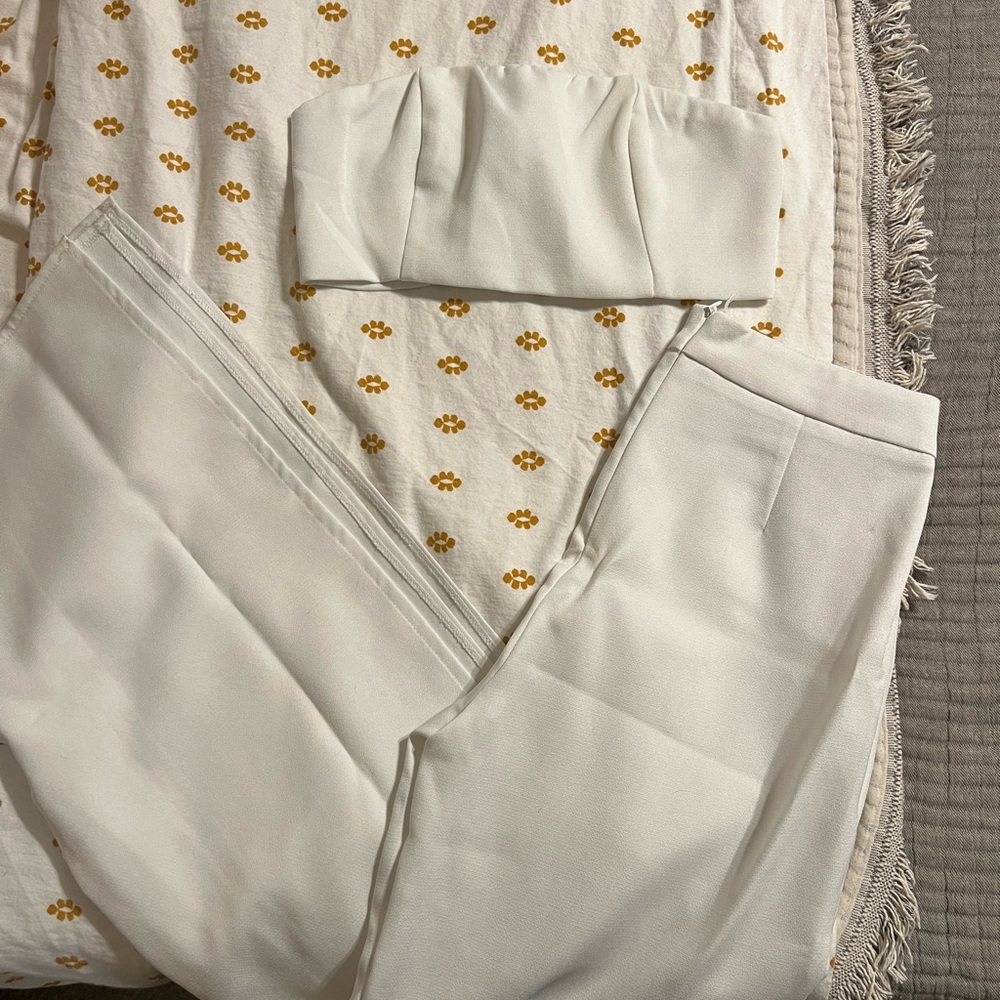 Matching white set